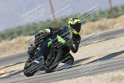 media/Oct-13-2025-Moto Forza (Mon) [[a66d839500]]/3-B Group/Session 3 (Turn 16)/
